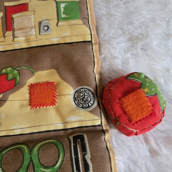 Vintage Carousel Crafts Sewing Notions Holder Wall Hanging Completed Kit - Picture 4 of 11